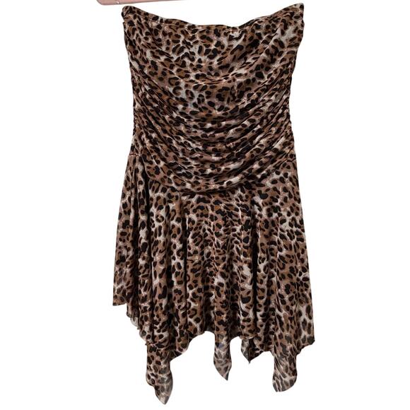 Charlotte Russe Dresses & Skirts - Lg Y2K Vtg Charlotte Russe Leopard Mini Dress Strapless Ruched Handkerchief Hem